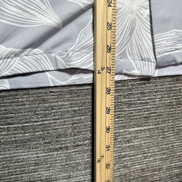 Porter & Ash Shirt Men's L Gray Floral Button Hawaiian Kinetic Stretch - Picture 10 of 15